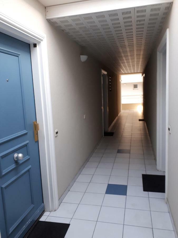 Apartament F2 Immeuble Les Pieds Dans L'Eau Villeneuve-Loubet Zewnętrze zdjęcie