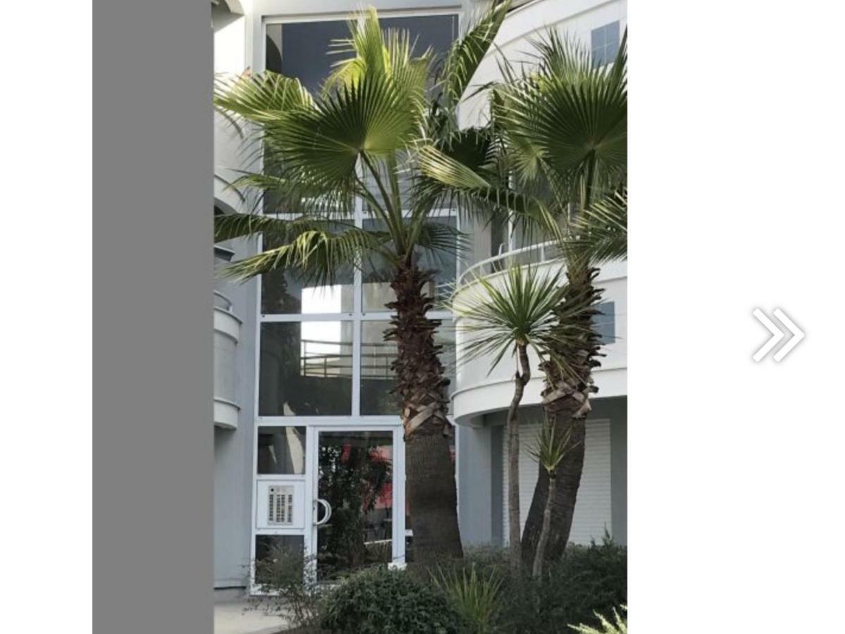 Apartament F2 Immeuble Les Pieds Dans L'Eau Villeneuve-Loubet Zewnętrze zdjęcie